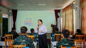  九九重阳节，孝心满校园